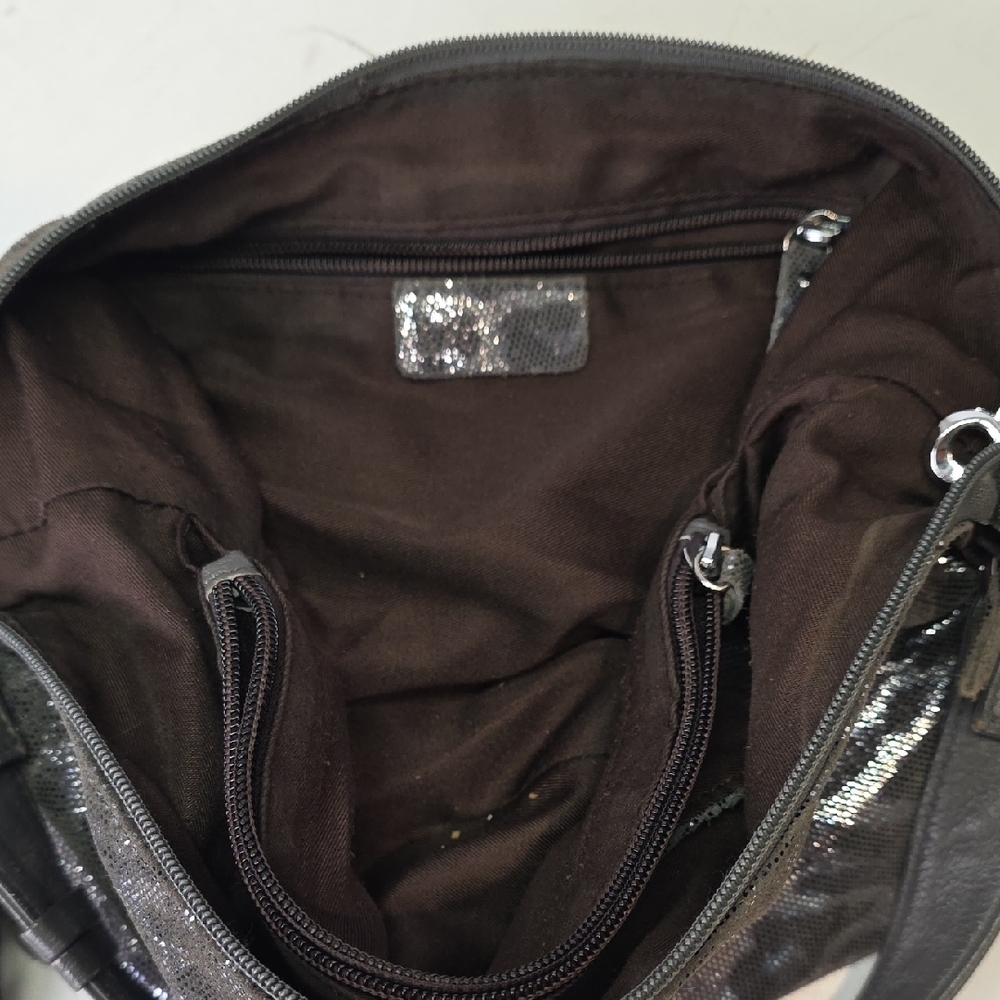 Elegant Silver Gray Leopard Print Leather Shoulder Bag - Picture 12 of 12
